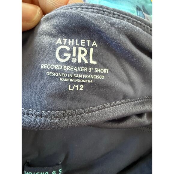 Athleta Girl Record Breaker 3” shorts printed - Picture 2 of 3